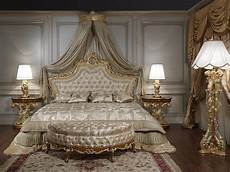 Classical Kitchens