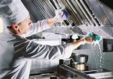 Kitchen Dishwashing Equipment