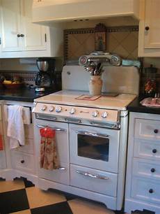 Kitchen Stoves