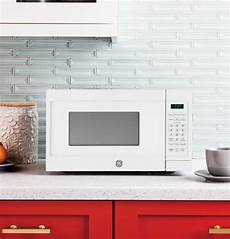 Menumaster Commercial Microwave Oven